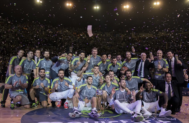 Relájate y disfruta del ambiente: Los ⁣bares y restaurantes ⁤que ⁣transmiten⁢ el partido del​ Deportivo de la Coruña hoy